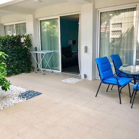 Apartamentos Sofia Бенидорм Екстериор снимка