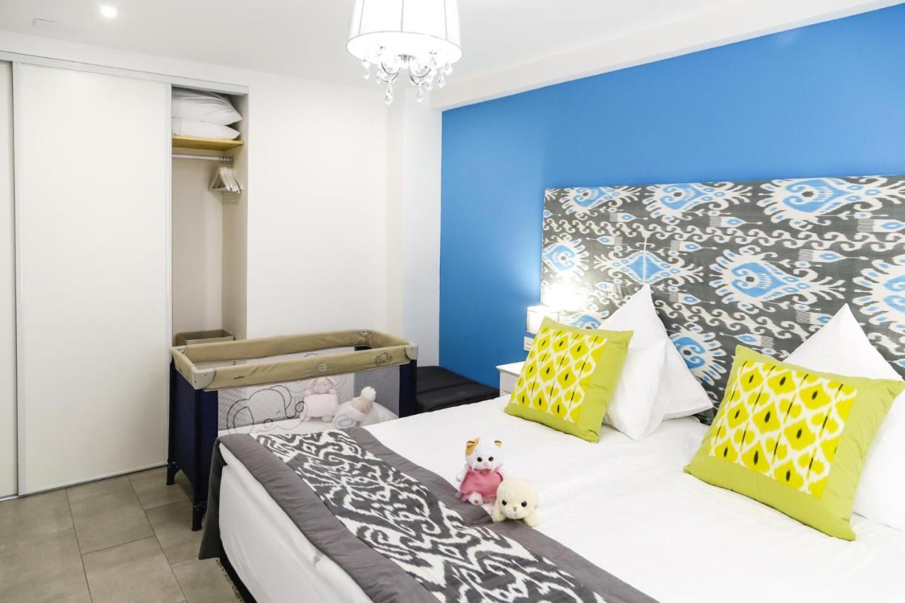 Apartamentos Sofia Бенидорм Екстериор снимка