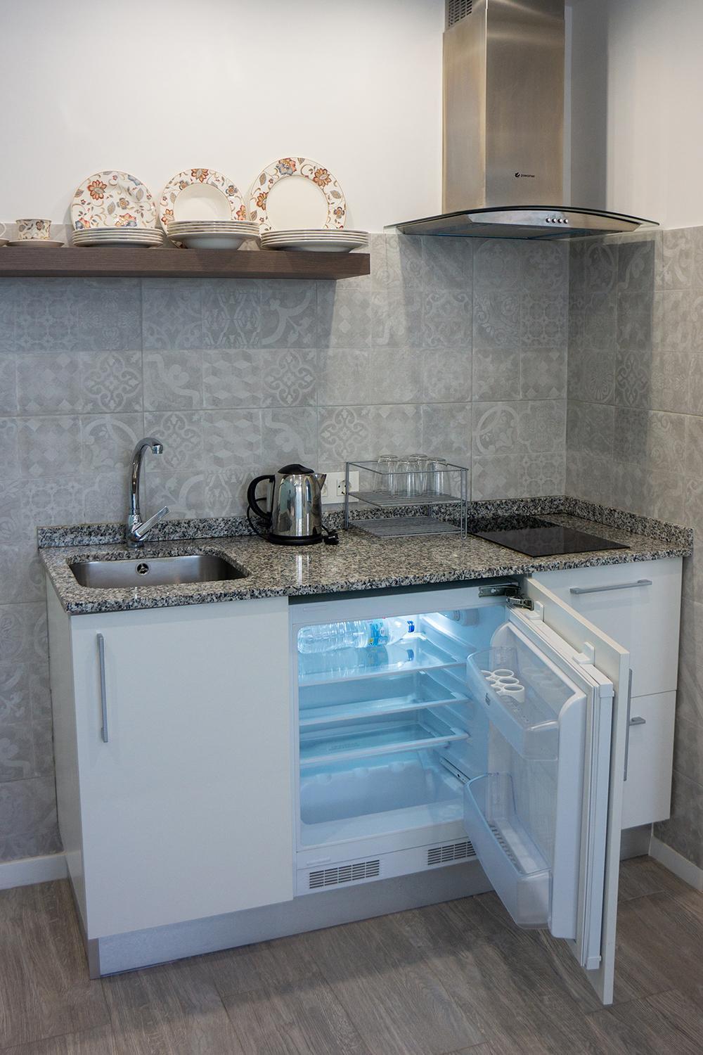 Apartamentos Sofia Бенидорм Стая снимка