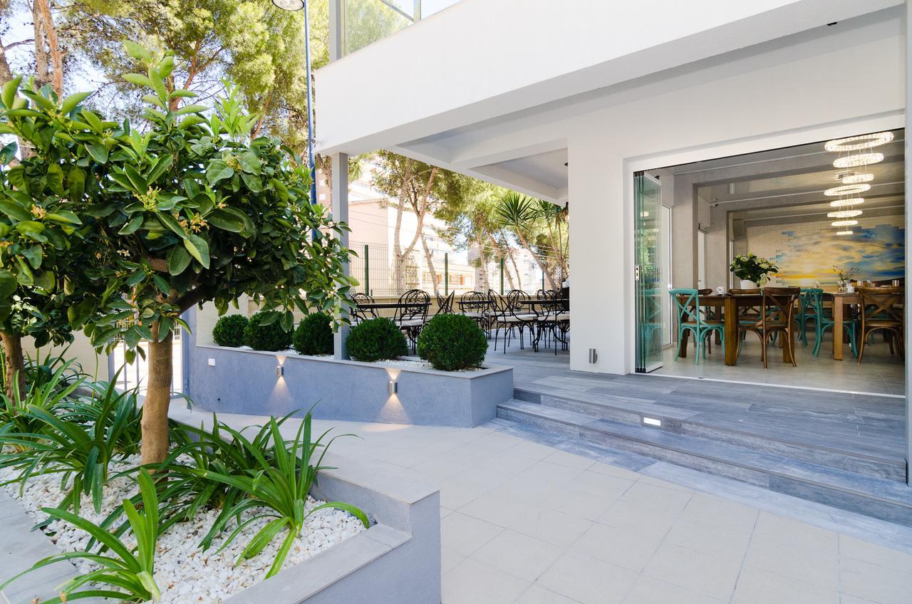 Apartamentos Sofia Бенидорм Екстериор снимка