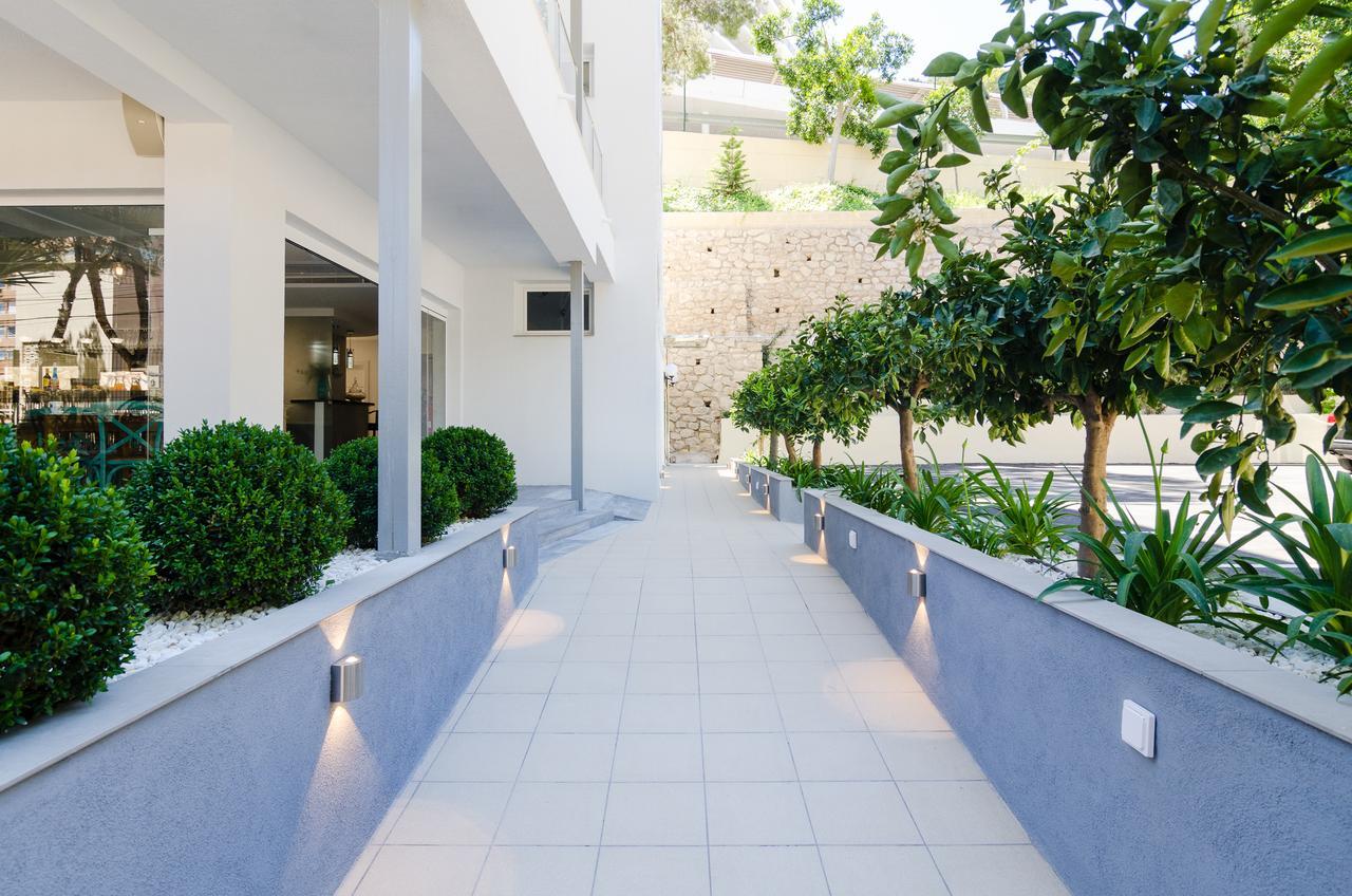 Apartamentos Sofia Бенидорм Екстериор снимка