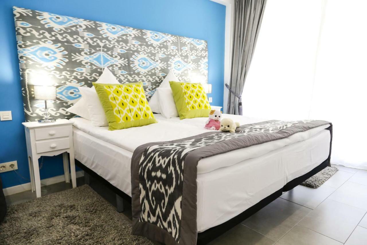 Apartamentos Sofia Бенидорм Екстериор снимка