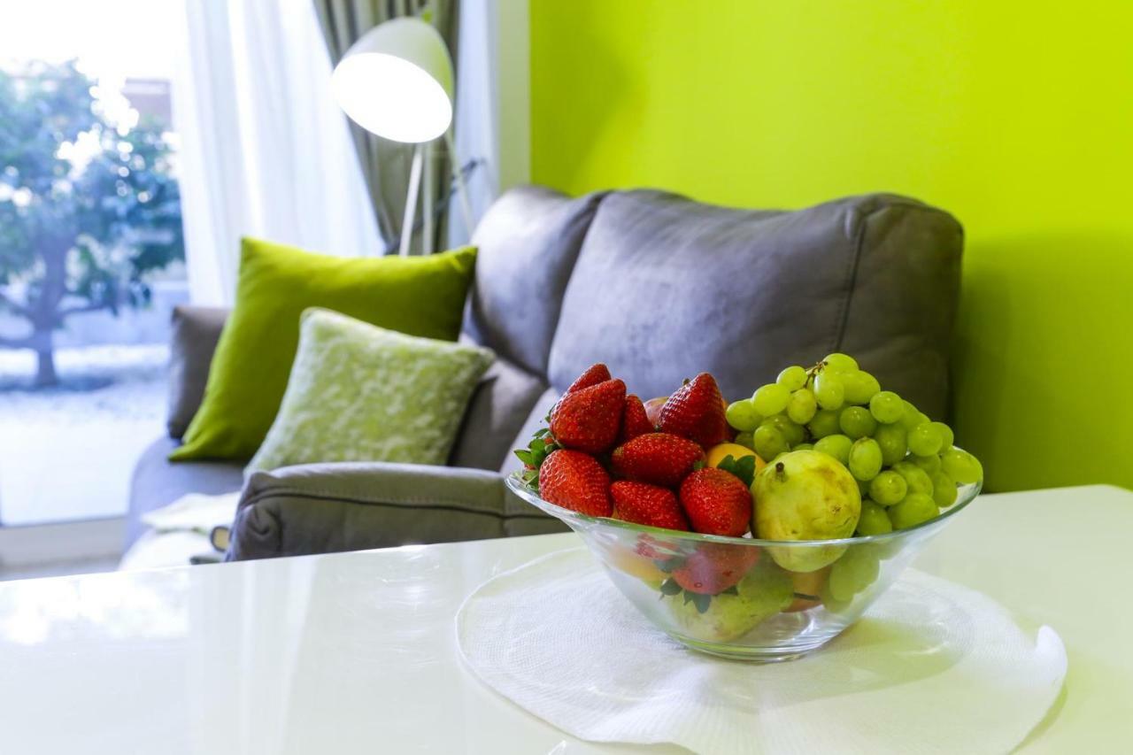 Apartamentos Sofia Бенидорм Екстериор снимка