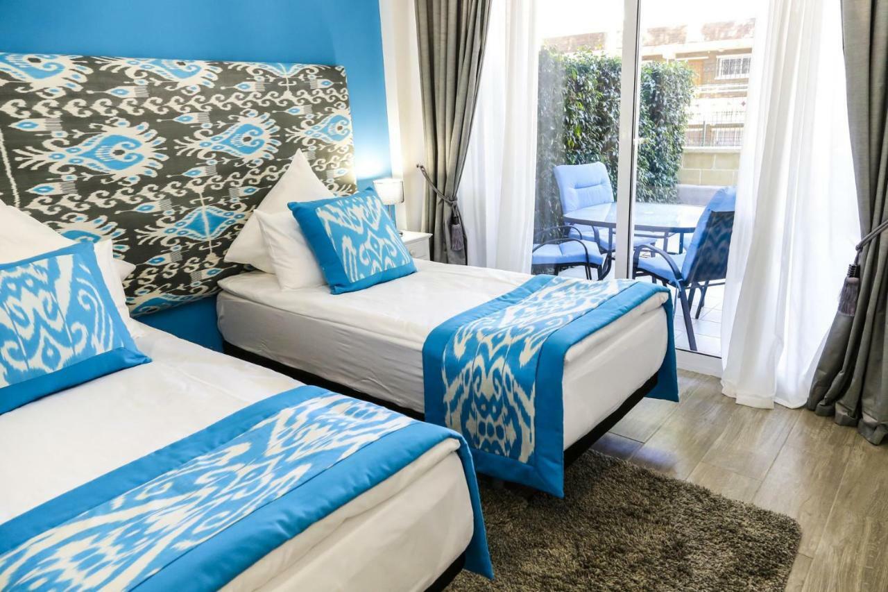 Apartamentos Sofia Бенидорм Екстериор снимка